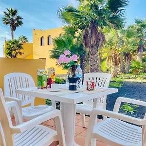 https://paradise-35660.in-canary-islands.com