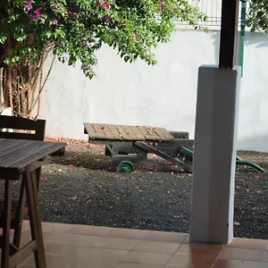 https://apartamento-natalia.in-canary-islands.com