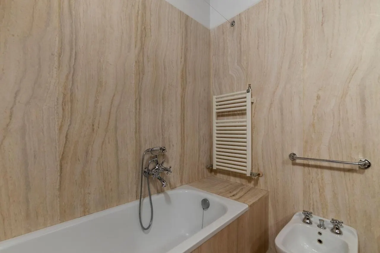 Foro Romano Stylish And Central Apartment